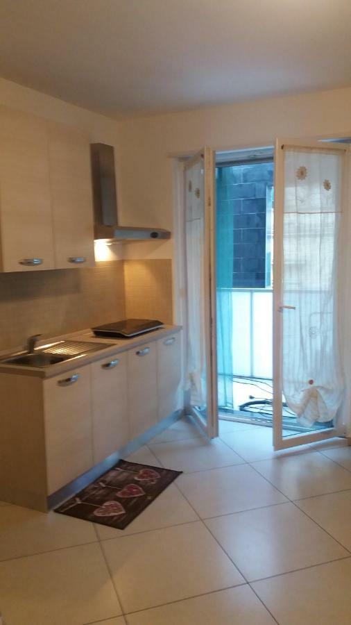 Bilocale Nell'Antica Darsena Apartamento Savona Exterior foto