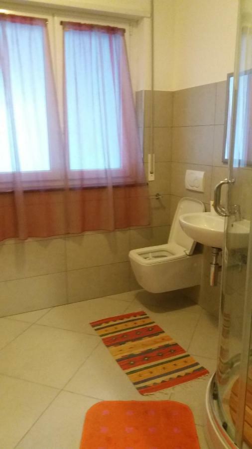 Bilocale Nell'Antica Darsena Apartamento Savona Exterior foto